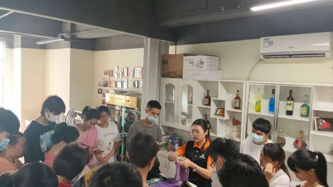 过往如风，未来可期——51家庭管家家政保洁师逆袭