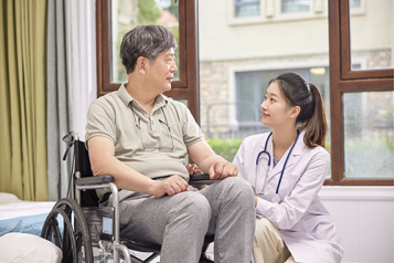 养老保姆服务怎么样收费